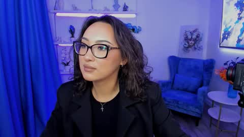 evasarazardje online show from November 8, 11:59 am