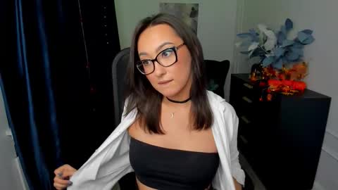 evasarazardje online show from October 23, 8:26 pm