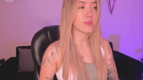 Eve  online show from December 5, 11:55 am