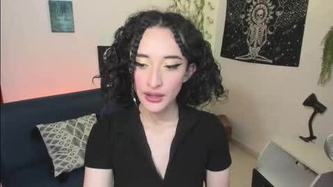 Eve Jane  online show from November 10, 5:41 pm