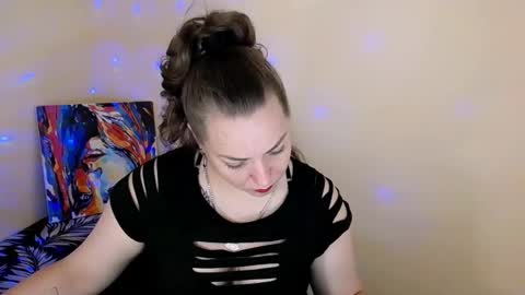 Lydia online show from September 22, 9:35 pm