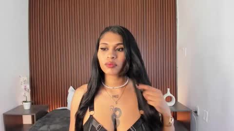 Evelyn online show from January 23, 7:18 pm