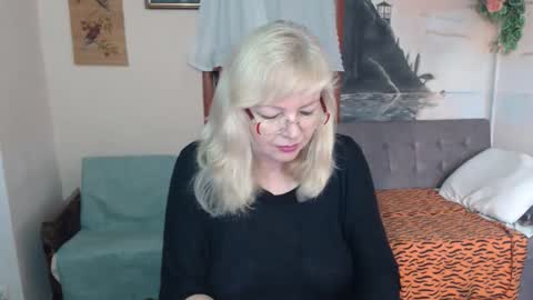 BarbaraBlondy online show from November 12, 12:03 pm