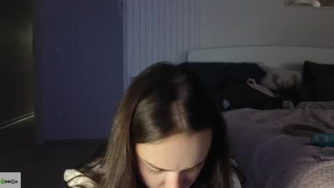 evi_woow online show from February 7, 10:13 pm