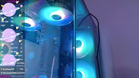 Evie Cloud online show from October 31, 5:20 am