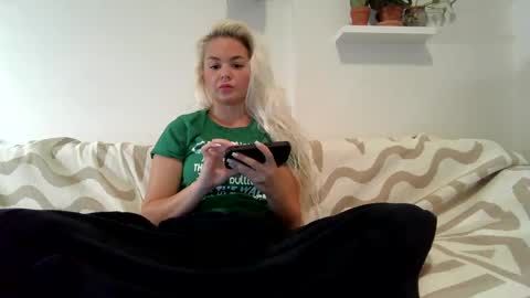 Badblondebunny online show from January 12, 12:18 am