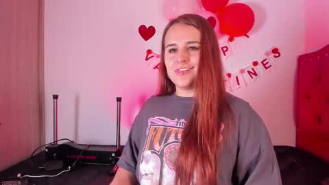 Snapshot of evy_orange1 chatting on February 12, 5:05 pm EVY online show from February 12, 5:05 pm