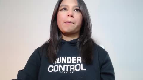 Im Evy online show from January 17, 3:41 pm