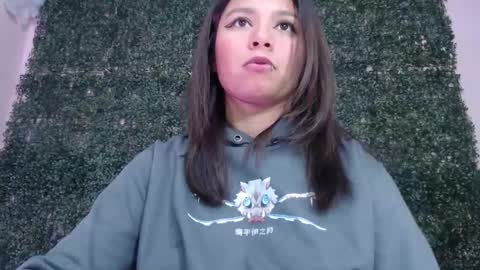 Im Evy online show from February 23, 5:34 pm