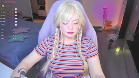 Snapshot of exhoneyangel chatting on January 30, 7:50 am  Amy  online show from January 30, 7:50 am