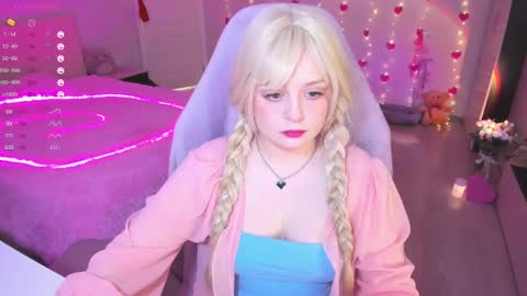 Snapshot of exhoneyangel chatting on February 26, 9:33 am  Amy  online show from February 26, 9:33 am