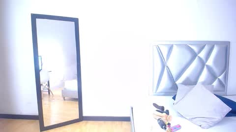 exotic_karmella online show from November 24, 9:39 pm