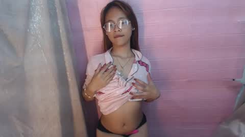 Snapshot of expenseve_kendy chatting on September 22, 6:39 pm veronica online show from September 22, 6:39 pm