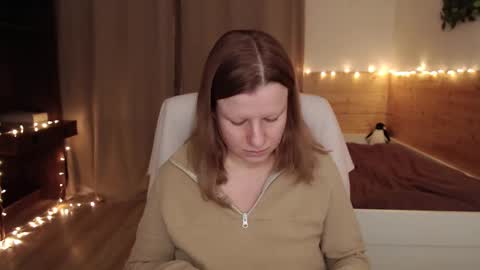 Crystal online show from March 11, 6:41 pm