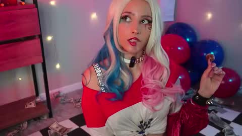 Kaori online show from September 25, 7:45 pm