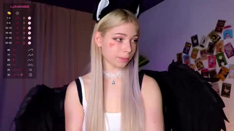 Emilia online show from February 14, 4:15 am