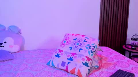 Maddie online show from November 10, 3:07 pm