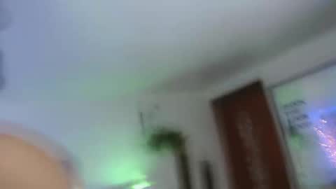 Farah online show from February 17, 12:15 pm