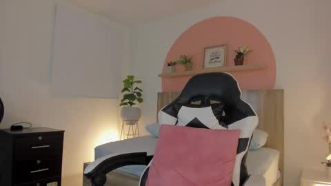 Fer  online show from September 17, 3:48 am