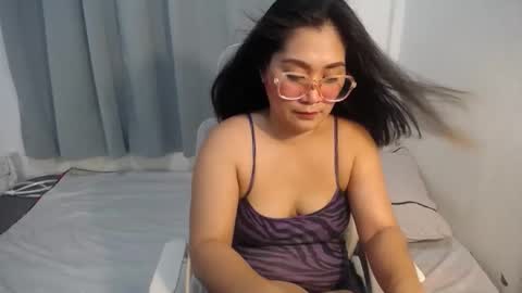 filipina_jess online show from December 3, 4:48 am