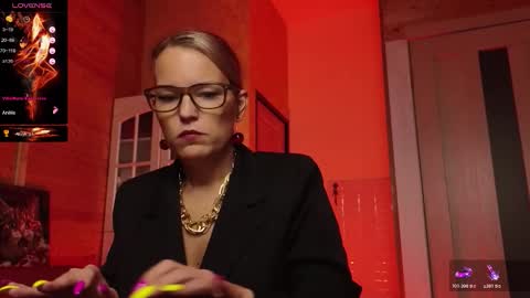 Lady online show from January 11, 6:24 pm