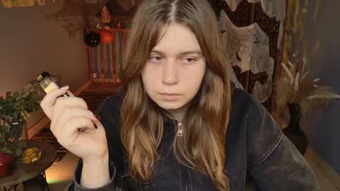 fiora online show from October 27, 1:39 pm