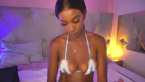 Fiorela Lenin  online show from January 6, 6:22 pm