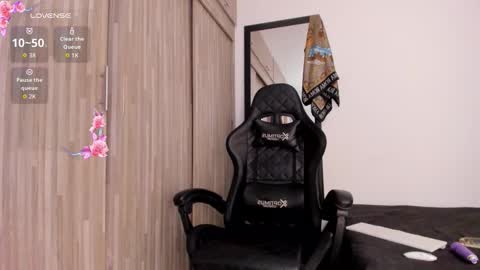 fiorella_crocetti online show from September 19, 3:05 am