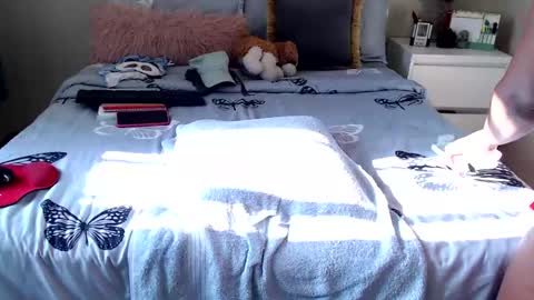 fitblair66_ online show from January 13, 2:43 pm