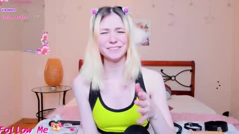 FlexiMona online show from November 30, 3:49 pm