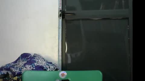 flirty aria online show from February 3, 6:00 am