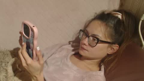 say meow and send tip  online show from November 2, 8:23 pm