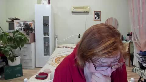 Flowerlower online show from December 19, 7:06 pm