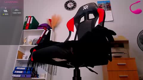 Snapshot of foxrinehelen chatting on February 10, 2:37 pm Helen - My streams are Monday - Friday at 8 AM NY time online show from February 10, 2:37 pm