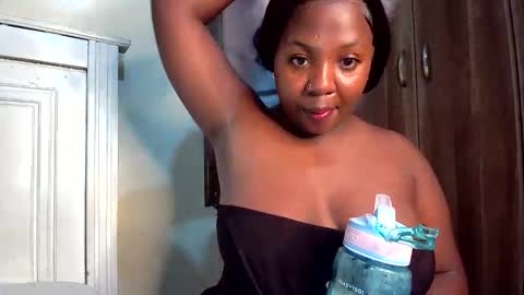 Snapshot of foxykay1 chatting on September 16, 3:14 am Kayla online show from September 16, 3:14 am