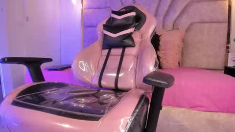 francheska121 online show from October 15, 8:33 pm