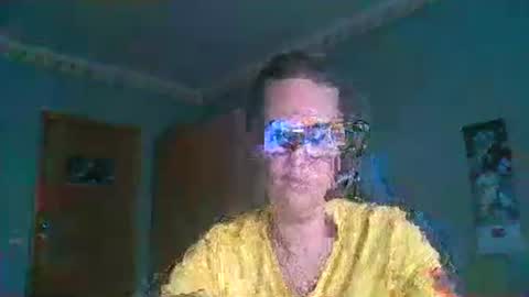 fraucaramel online show from December 5, 10:38 am