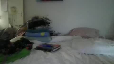 Mollie Mannneman online show from January 11, 11:45 am