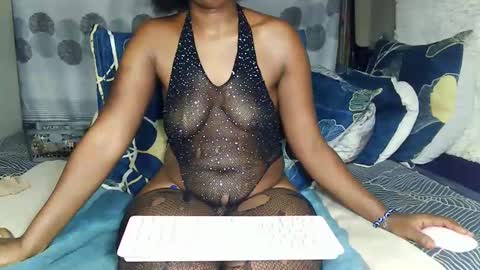 Mandy online show from February 8, 9:25 pm