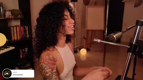 Vale online show from November 17, 3:29 am