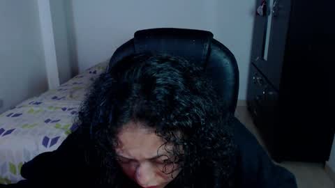 Louise  online show from January 27, 4:09 am