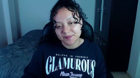 Louise  online show from December 24, 2:10 am