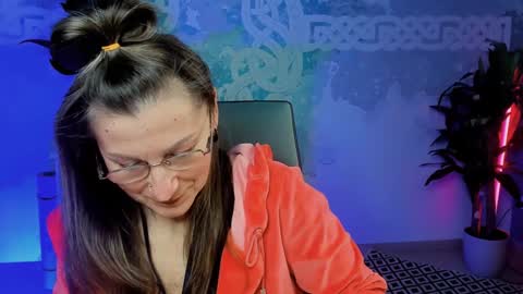 Frida Tander online show from January 26, 9:08 am