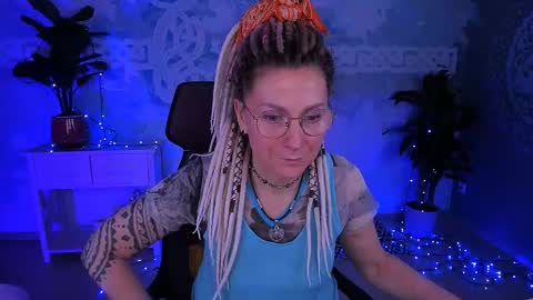 Frida Tander online show from February 25, 5:06 am