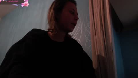 Snapshot of fuckhard4you chatting on December 9, 8:33 pm La online show from December 9, 8:33 pm