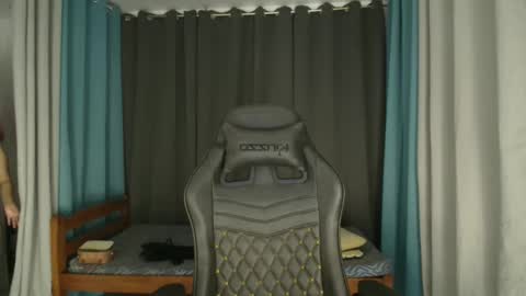 fuckmedaddy1522 online show from November 24, 11:23 am