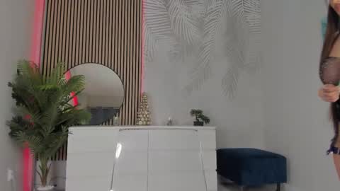 Jessy online show from February 5, 5:32 am