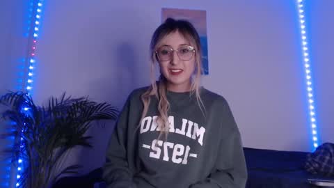 Gabriela online show from March 7, 11:26 pm