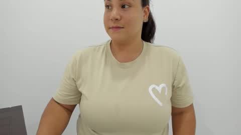 gaby_tits23 online show from October 11, 4:42 pm