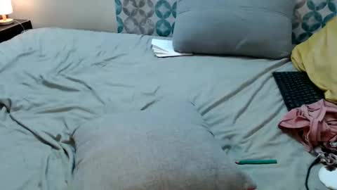 Snapshot of gabysot chatting on September 12, 10:50 pm gabysot online show from September 12, 10:50 pm